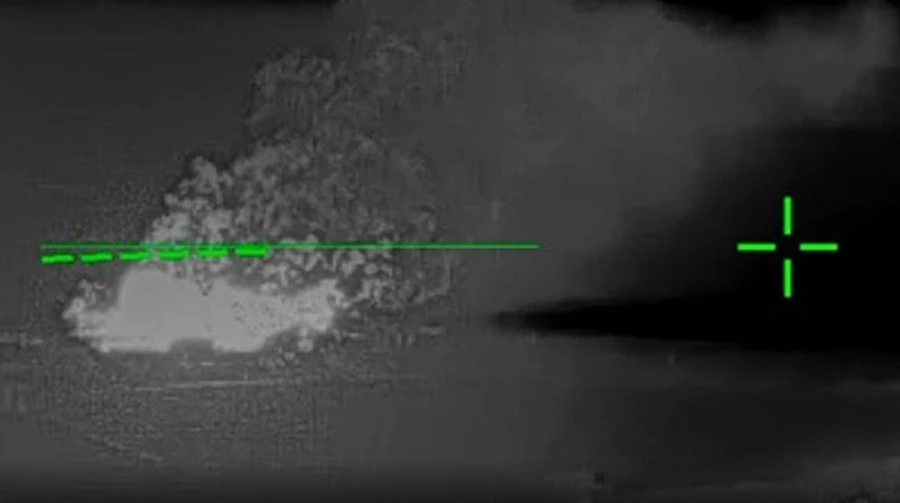 Ураження ворожого об’єкта під час нічної операції Сил оборони України — кадр, оприлюднений Генштабом ЗСУ