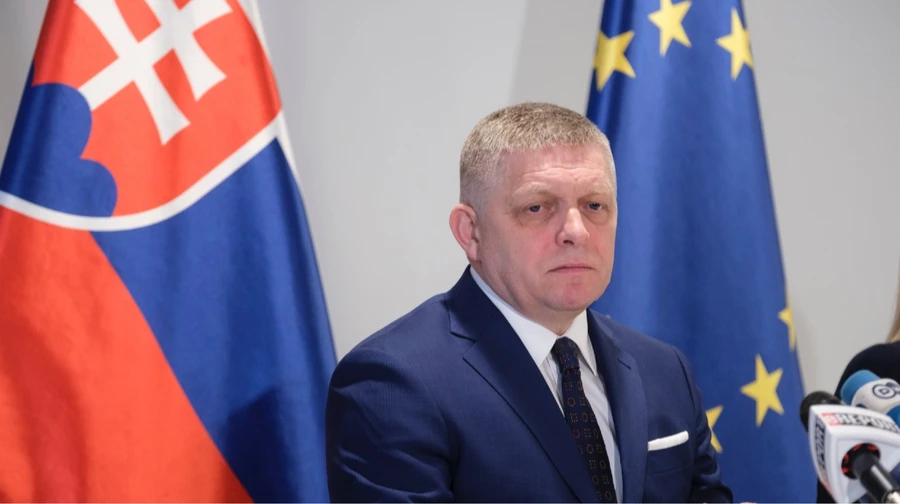 Роберт Фіцо під час публічного виступу