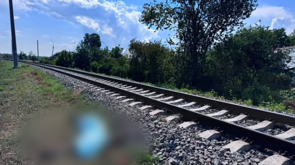 потяг збив людину на залізничному переїзді в Чопі на Закарпатті