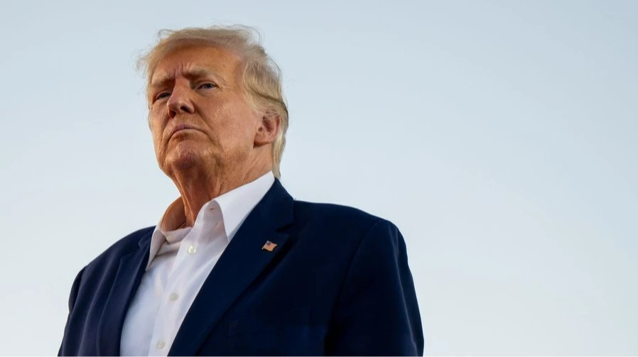 НЛО розсекречення: Трамп скасовує угоди про нерозголошення щодо позаземних об'єктів