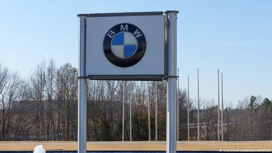 BMW скорочення 8000 робочих місць у Німеччині до 2028 року на заводі компанії