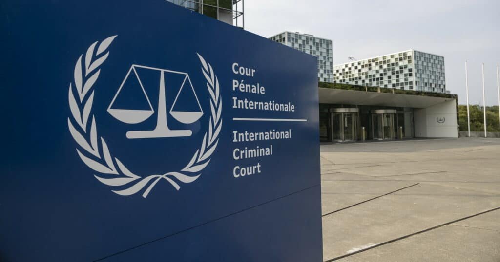 МКС Україна — вибір позиції щодо Міжнародного кримінального суду на тлі міжнародного тиску
