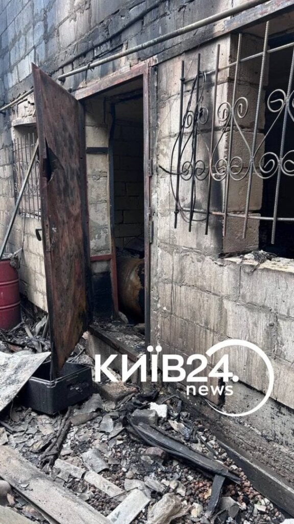 удар Вишневе — зруйновані житлові будинки після російського обстрілу міста