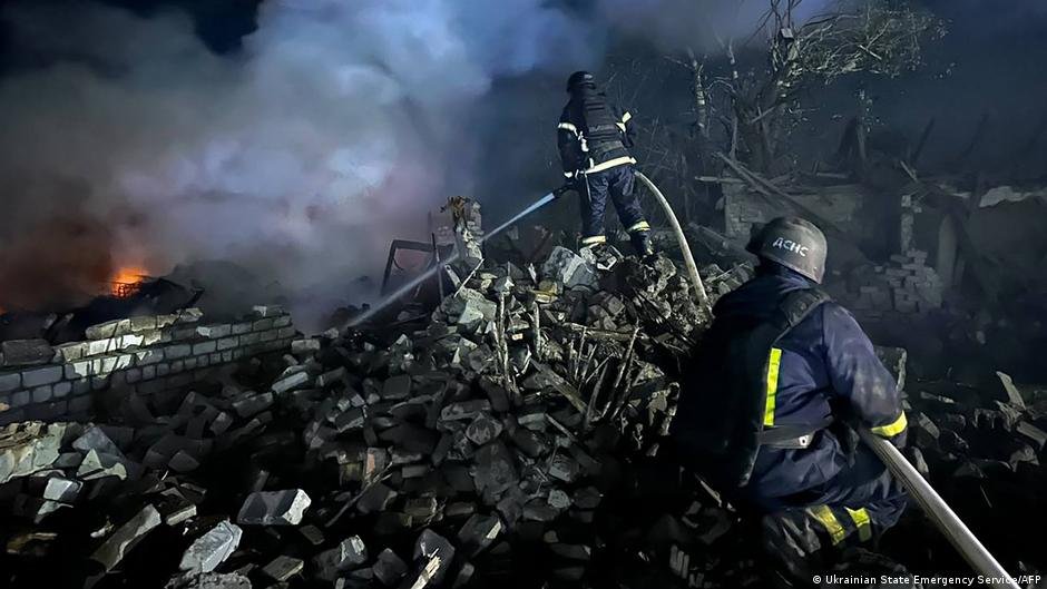 Удар по Кривому Рогу: наслідки атаки дрона на торговий центр, двоє загиблих