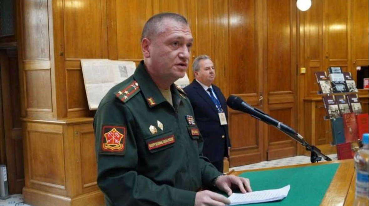 Похорон генерала Єрусалімова у Москві під час офіційної церемонії прощання