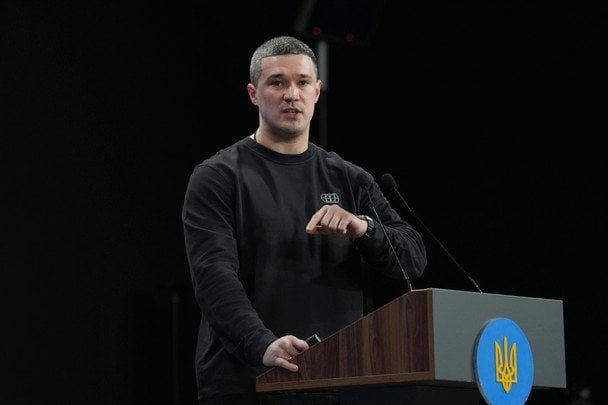 Федоров міністр оборони України повертається до посади після рішення ОП