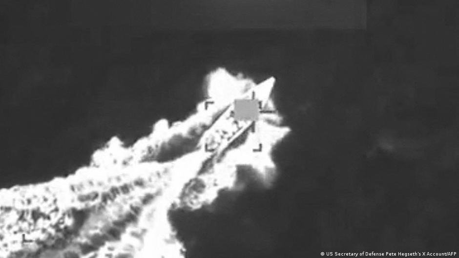 Американські військові атакують катер у Карибському морі під час операції проти наркоторговців