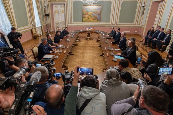 Віткофф і Кушнер на переговорах Україна мир під час візиту до Києва