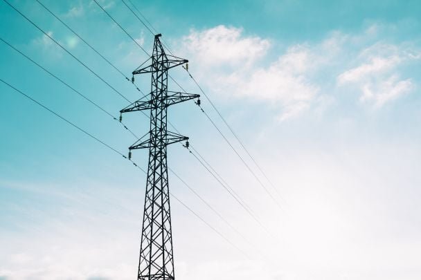 Шахеди атакують енергосистему України до 40 дронів на одну опору електромережі