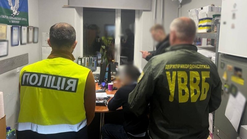закупівля грілок прикордонники — депутату міськради повідомили про підозру