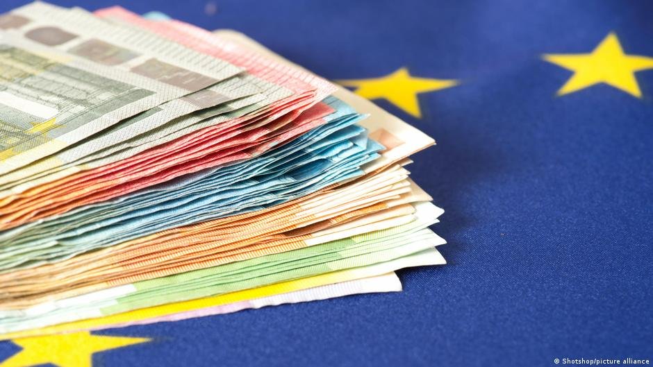 допомога ЄС Україні на оборону складає майже 3 млрд євро для підтримки збройних сил