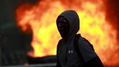 протести Франція за освіту — 400 затриманих під час масових демонстрацій на вулицях міста