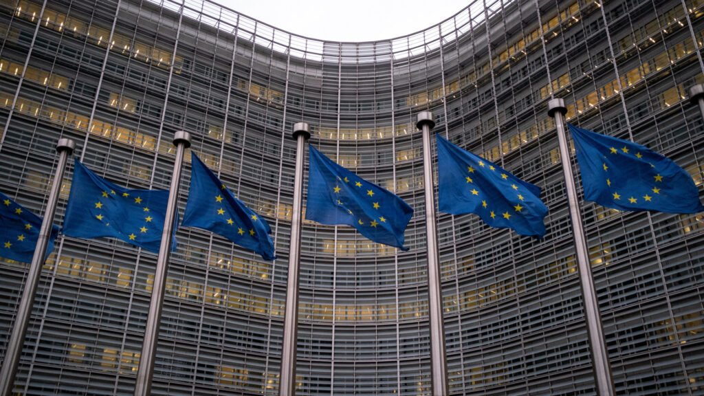 Переговори щодо вступу України до ЄС без конкретних строків у дорожніх картах Єврокомісії