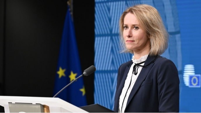 Наслідки удару по вокзалу в Дніпрі після російського ракетного обстрілу