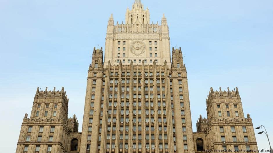 висилка дипломатів між Москвою та Будапештом на тлі дипломатичної кризи